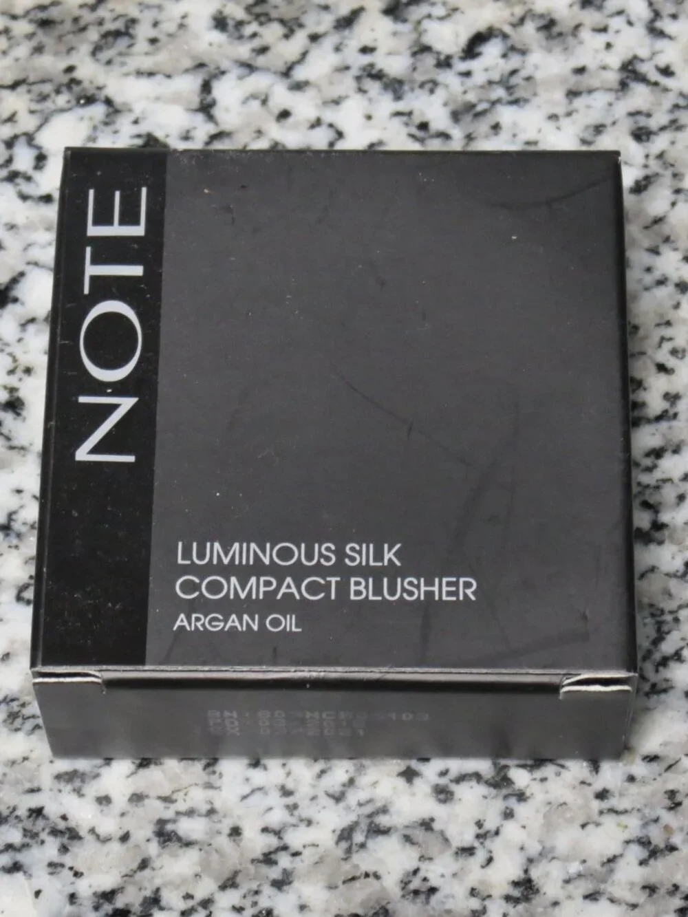 NEW Note Luminous Silk Compact Blusher 05 Desert Rose